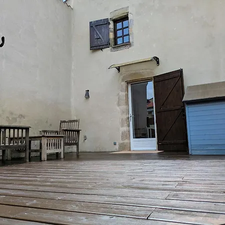 Holiday home Cocon, Terrasse Proche Clermont